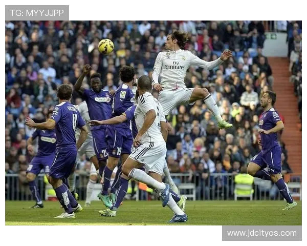 2018年利物浦与皇马巅峰对决精彩录像回顾与分析