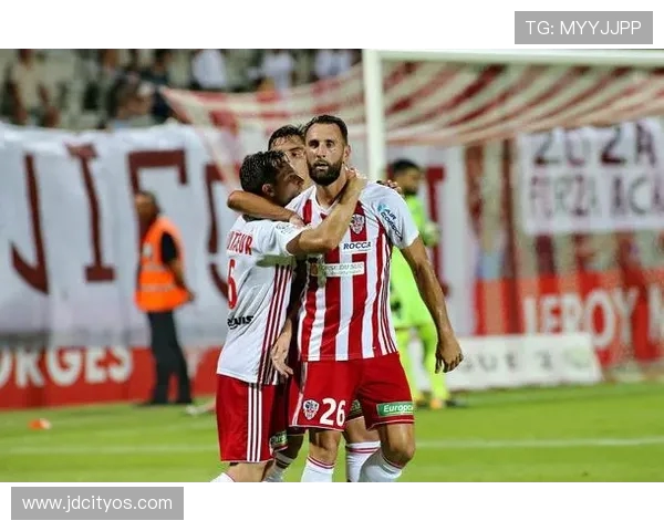 布雷斯特与奥尔良的激烈对决谁能在本场比赛中笑到最后